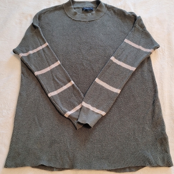 American Eagle Jegging Fit Sage Cream Pullover Sweater Small - Picture 14 of 14